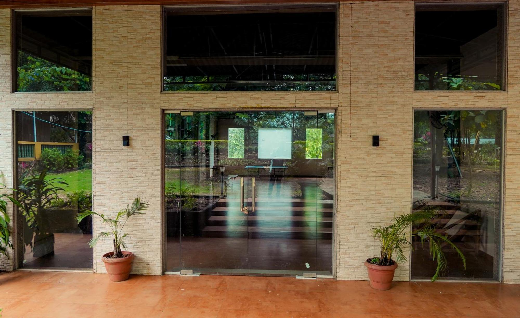Whispering Peepul Resort バドラプル エクステリア 写真